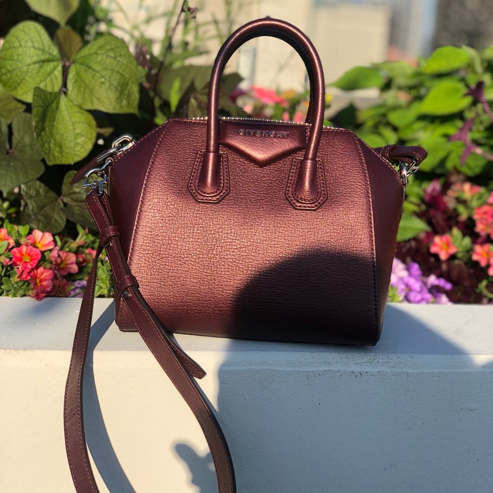Metallic Givenchy Antigona Tote Wine